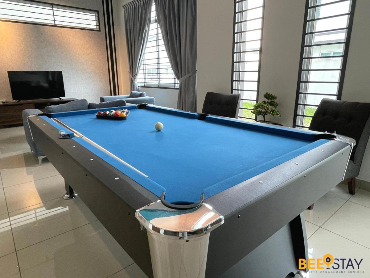 Desaru Arcadia Villa With Pool Table, Outdoor Bbq, Indoor Steamboat By Beestay Kangkar Chemaran Kültér fotó